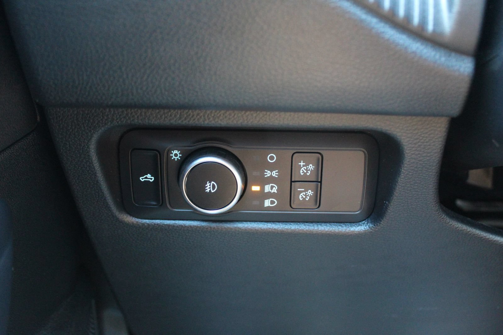 Used 2024 Ford Ranger Lariat w/ Advanced Towing Package AWD/4WD image 37