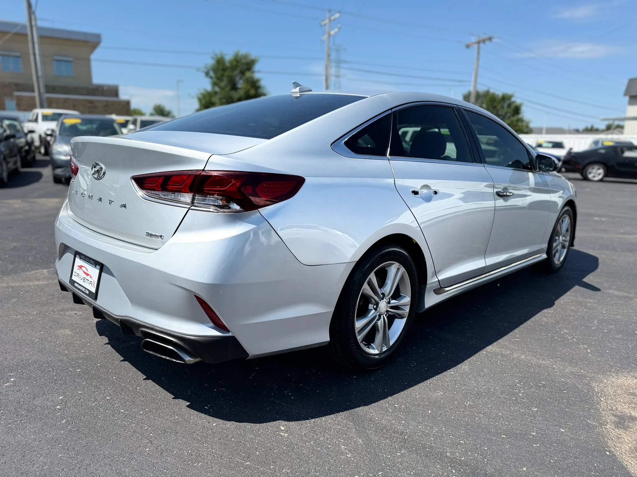Used 2018 Hyundai Sonata Sport FWD image 4