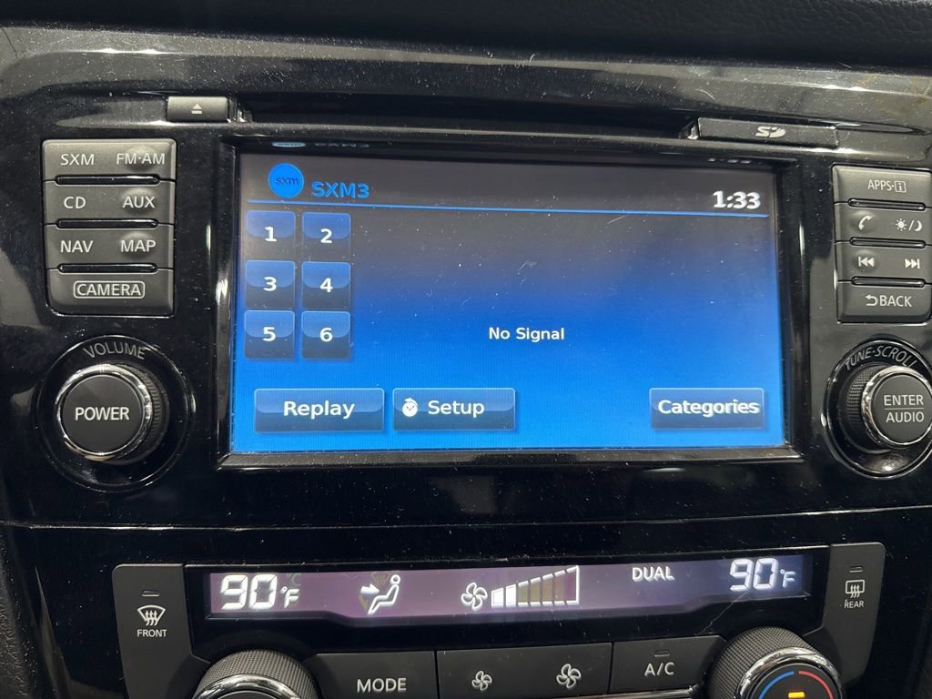 Used 2017 Nissan Rogue SL w/ SL Premium Package image 30
