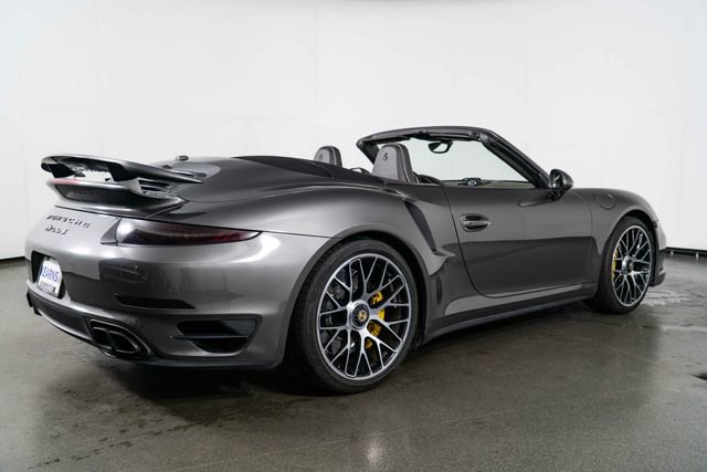 Used 2015 Porsche 911 Turbo S w/ High-end Infotainment Package AWD/4WD image 8