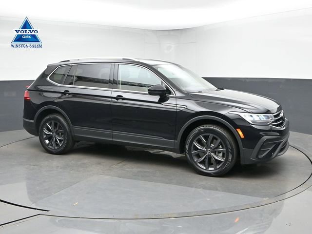 Used 2023 Volkswagen Tiguan SE