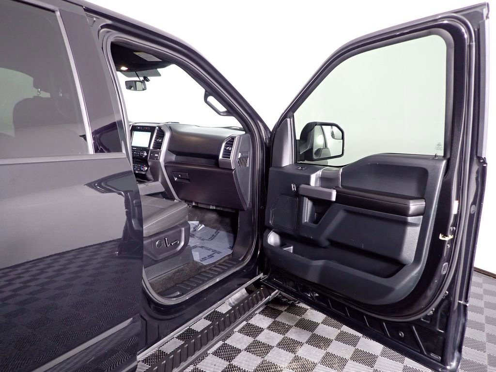 Used 2015 Ford F150 XLT w/ Equipment Group 302A Luxury image 38