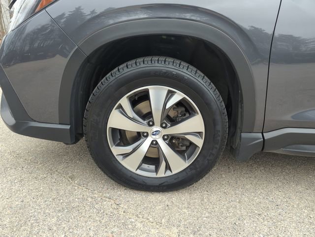 Used 2023 Subaru Ascent Premium w/ Convenience Package AWD/4WD image 32