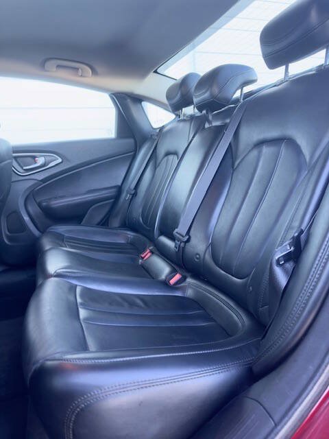 Used 2015 Chrysler 200 C w/ Navigation & Sound Group I FWD image 10