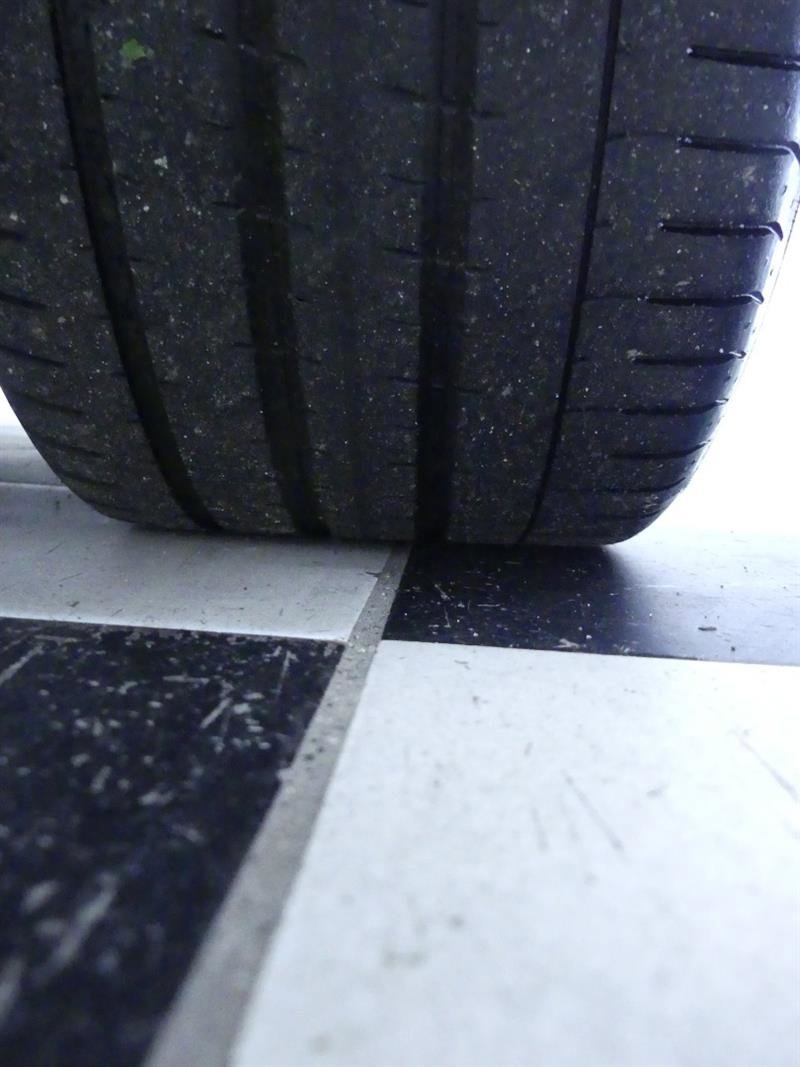 Used 2018 Porsche Macan Turbo image 48