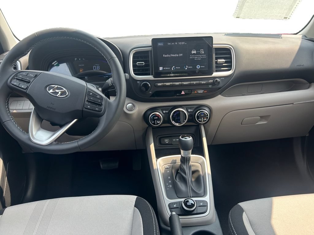 New 2026 Hyundai Venue SEL FWD image 10