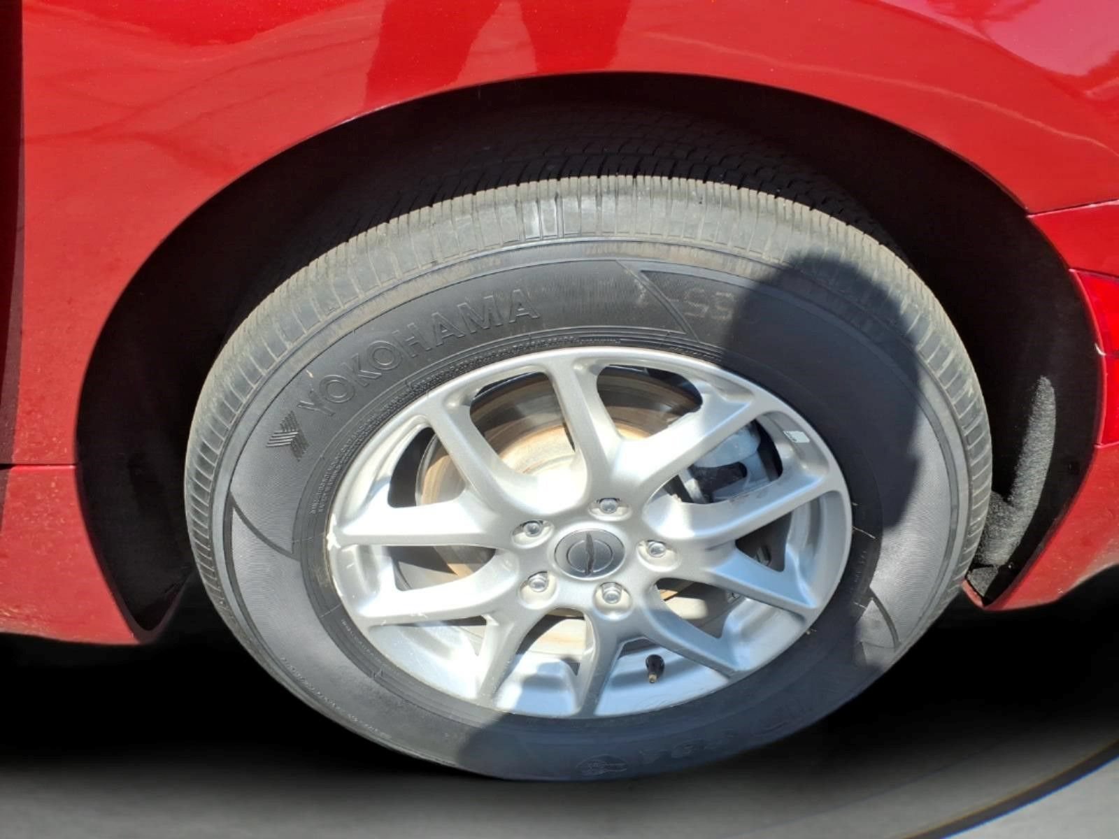 Used 2025 Chrysler Pacifica Select FWD image 14