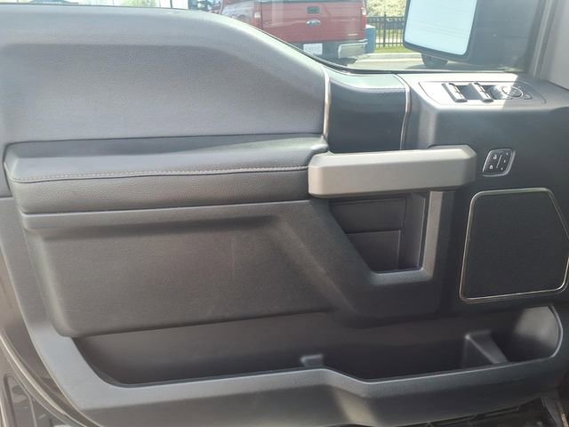 Used 2017 Ford F150 Raptor w/ Equipment Group 802A Luxury AWD/4WD image 11