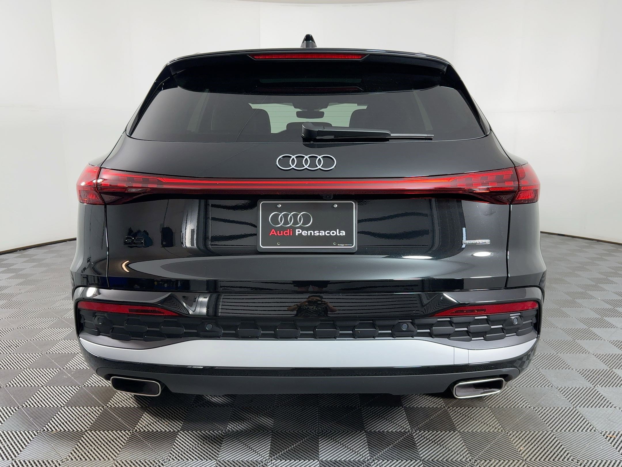 New 2025 Audi Q5 Premium AWD/4WD image 7
