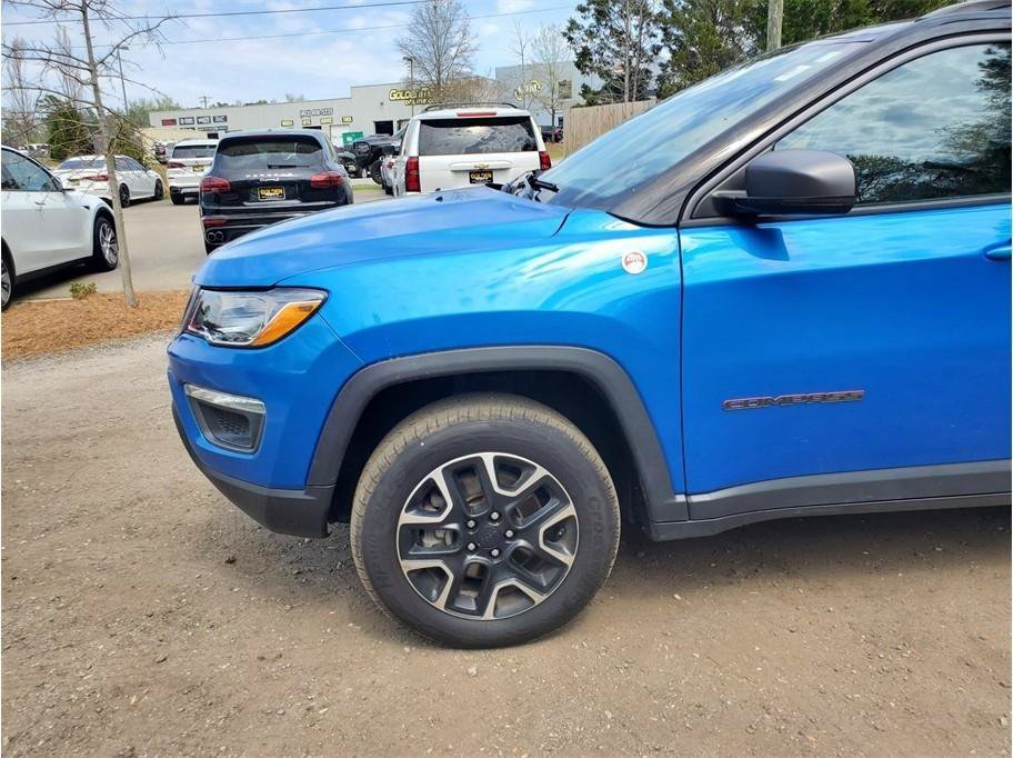 Used 2021 Jeep Compass Trailhawk AWD/4WD image 13