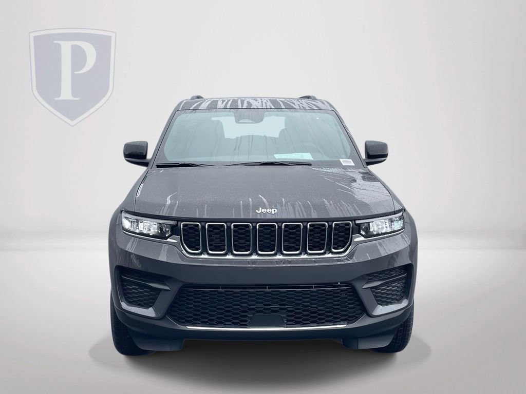 New 2025 Jeep Grand Cherokee Laredo X w/ Luxury Tech Group I image 3