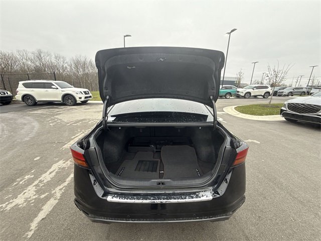 Used 2021 Nissan Altima 2.5 SR w/ SR Premium Package image 23