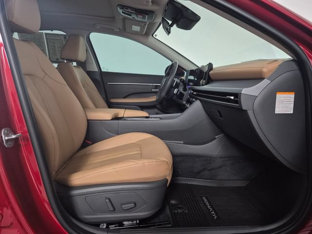 Used 2025 Hyundai Sonata Limited FWD image 37