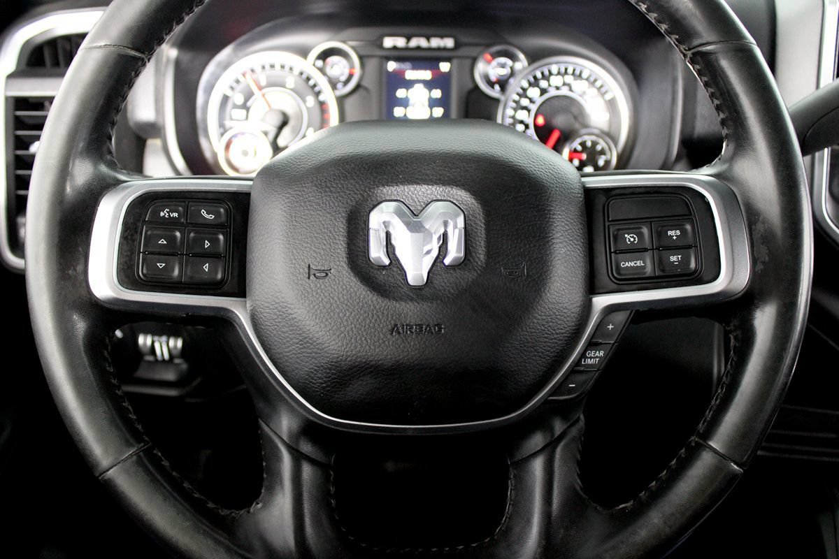 Used 2019 RAM 2500 Big Horn w/ Black Appearance Package RWD image 11