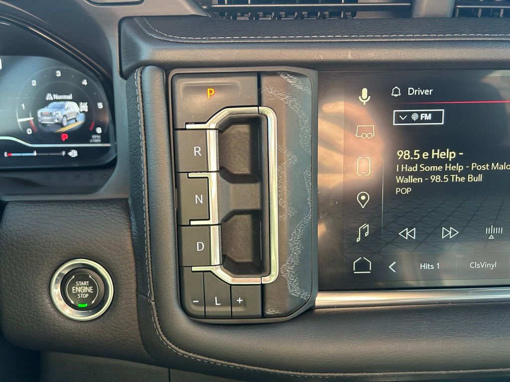 Used 2023 GMC Yukon XL Denali image 15