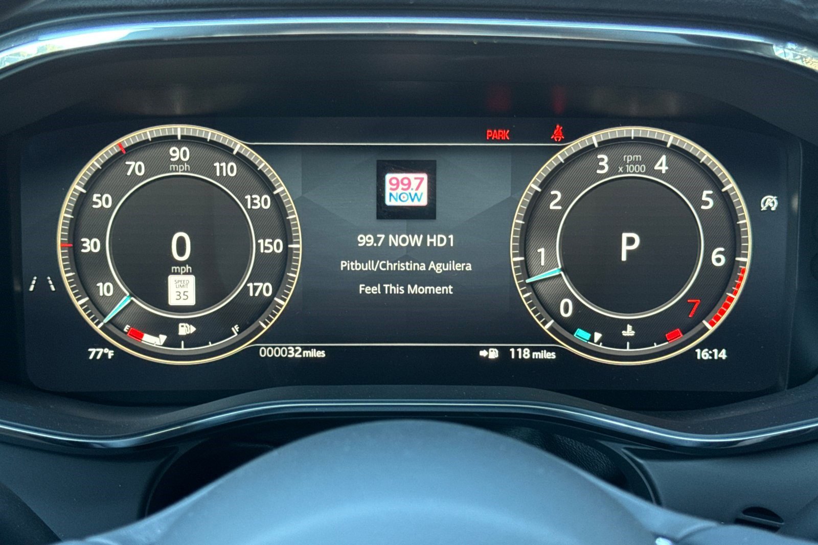 New 2026 Jaguar F-PACE R-Dynamic S image 18