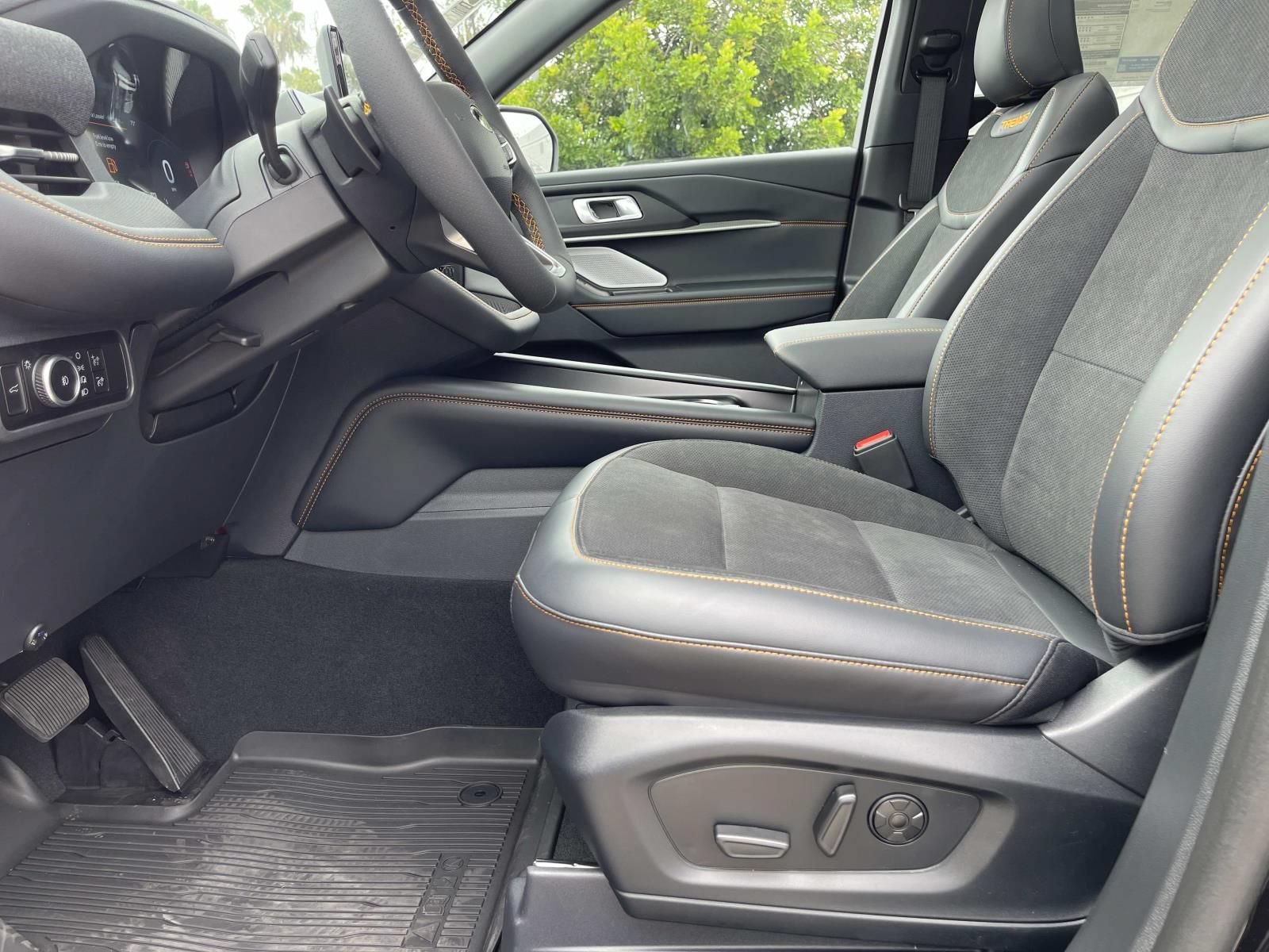 New 2026 Ford Explorer Tremor w/ Tremor Ultimate Package AWD/4WD image 17