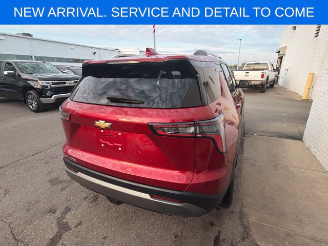 Used 2025 Chevrolet Equinox LT w/ Convenience Package II FWD image 7