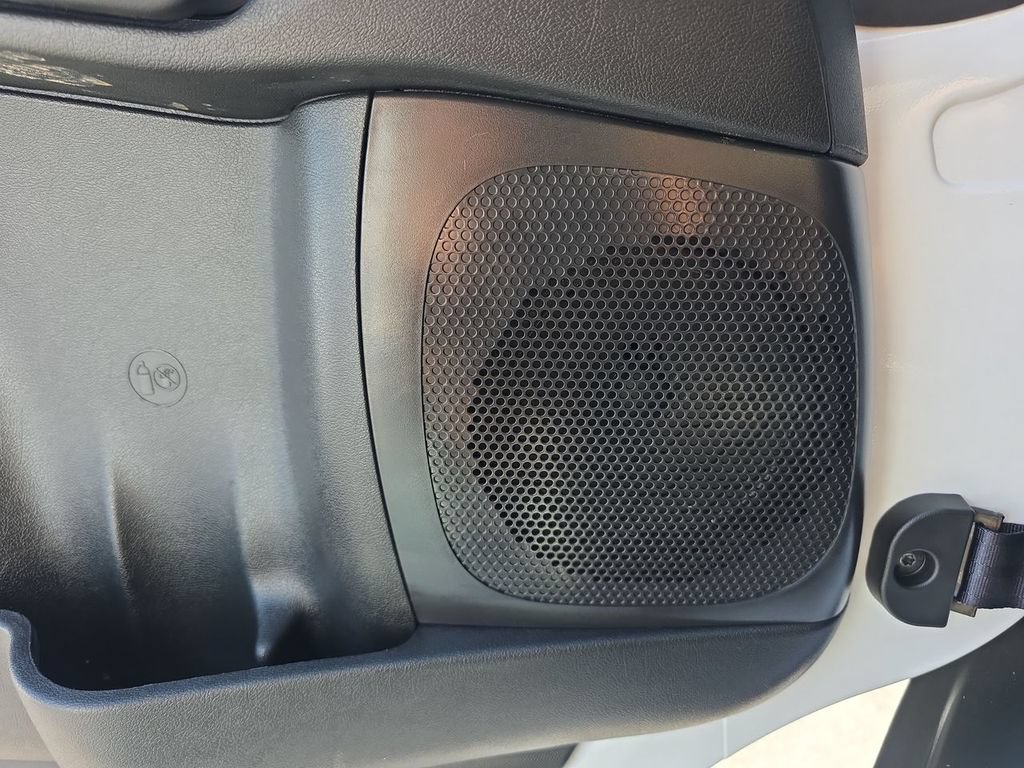 Used 2025 RAM ProMaster 2500 w/ U-Haul Equipment Group FWD image 25