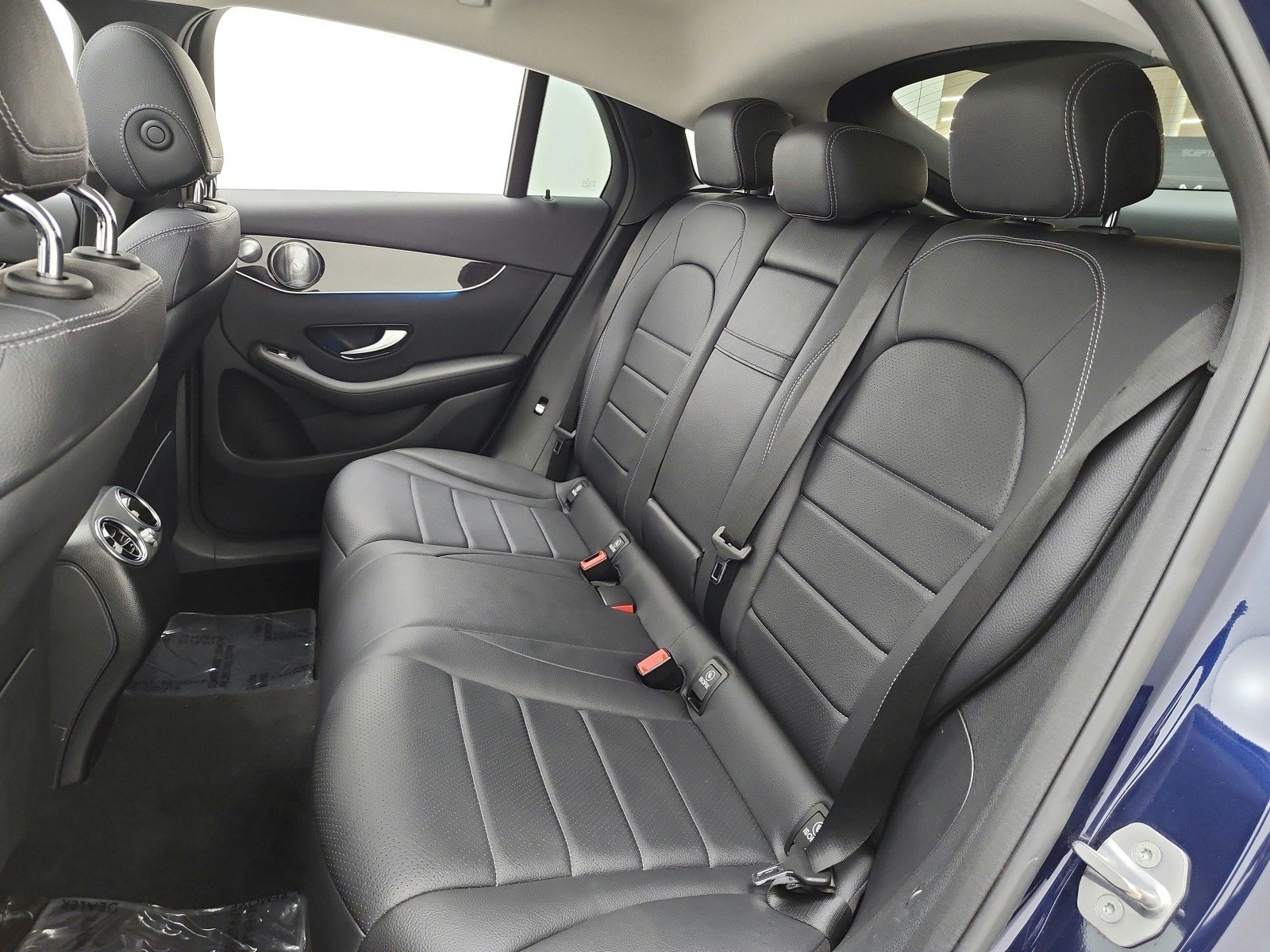 Used 2017 Mercedes-Benz GLC 300 4MATIC Coupe image 15