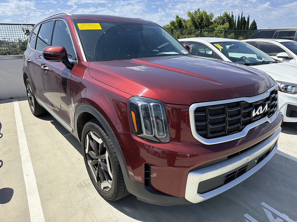 Used 2024 Kia Telluride S w/ S Sunroof Package AWD/4WD image 3