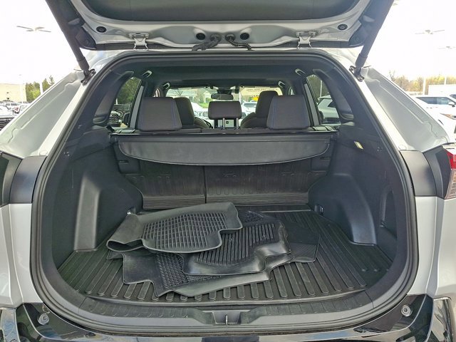 Certified 2024 Toyota RAV4 SE w/ Convenience Package image 27