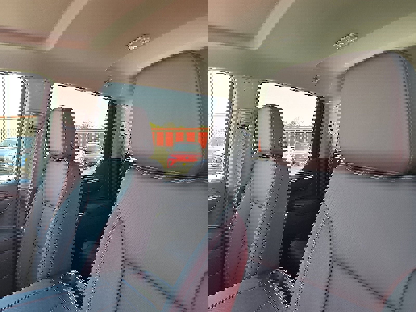 New 2026 GMC Sierra 1500 SLT image 12