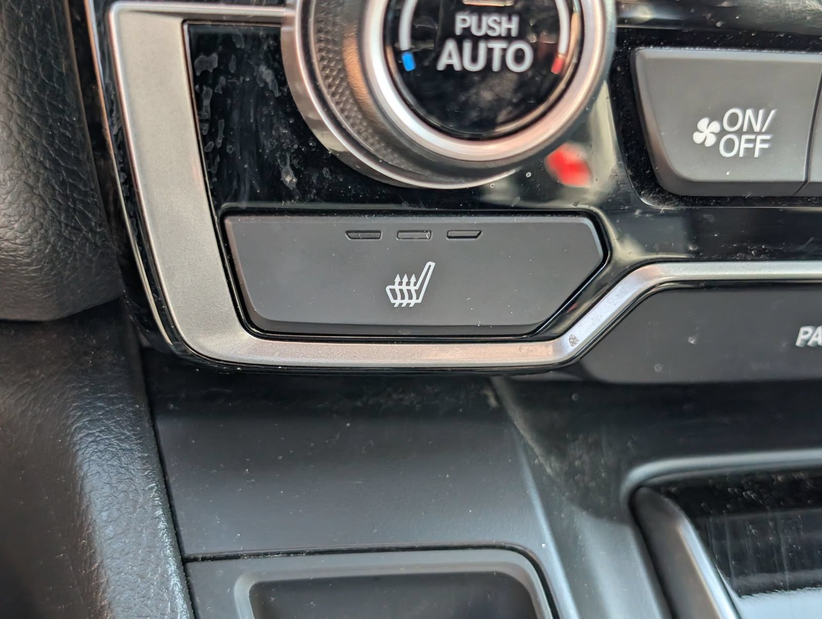 Used 2020 Honda CR-V EX-L image 25