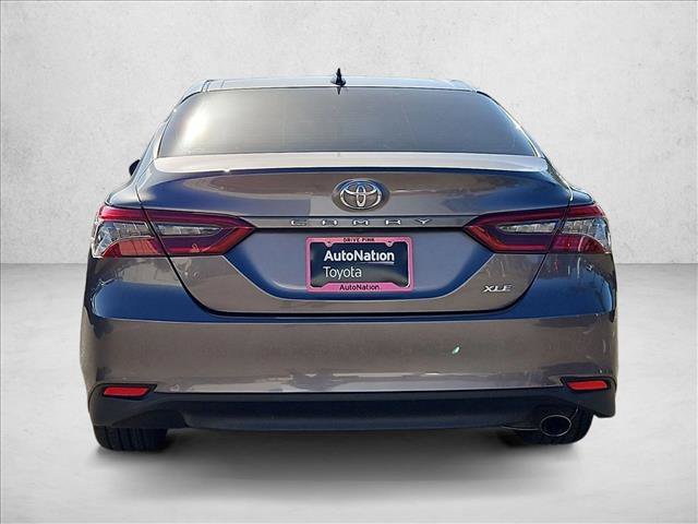 Used 2024 Toyota Camry XLE FWD image 7