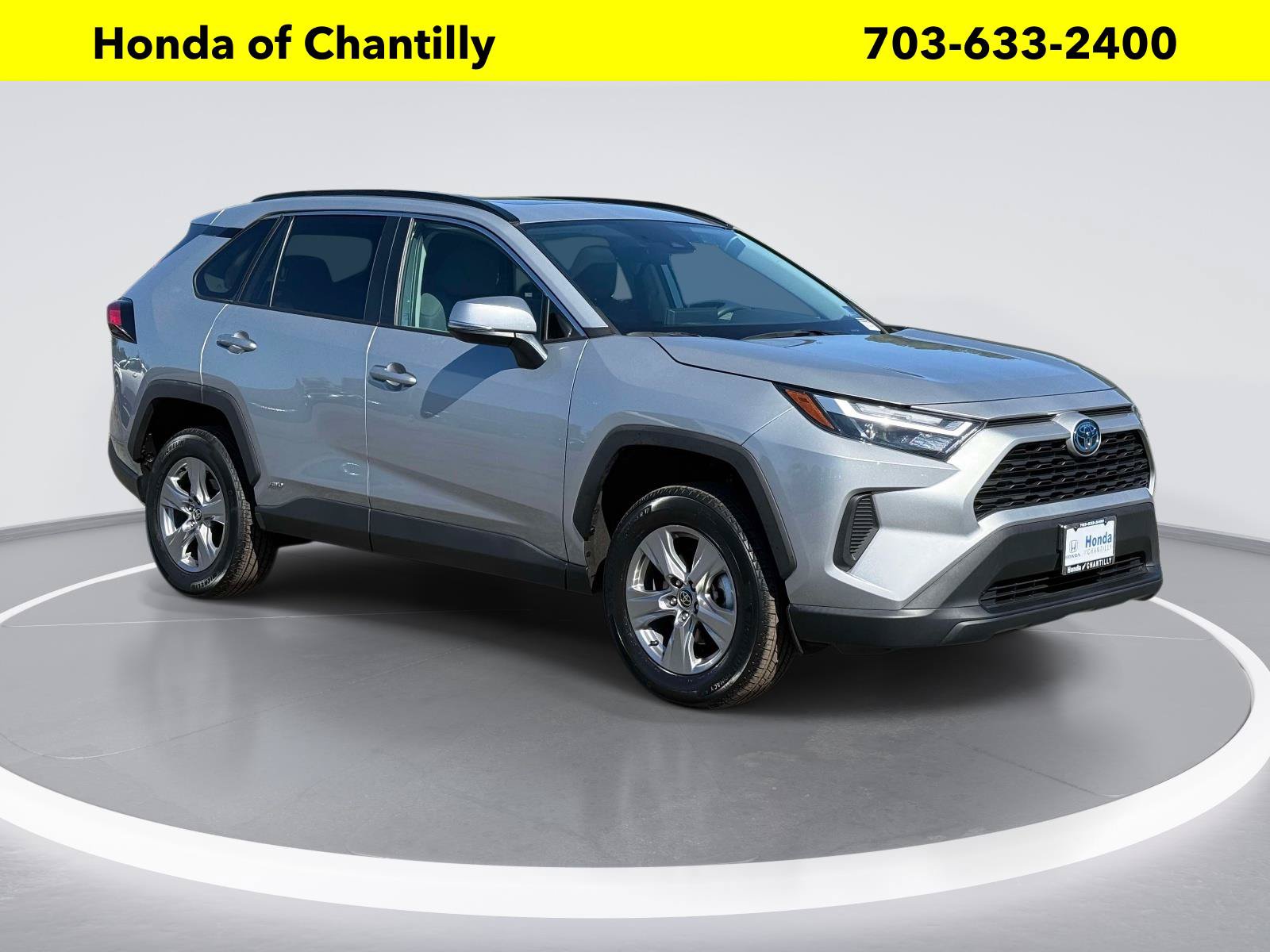 Used 2024 Toyota RAV4 XLE w/ Convenience Package AWD/4WD image 1