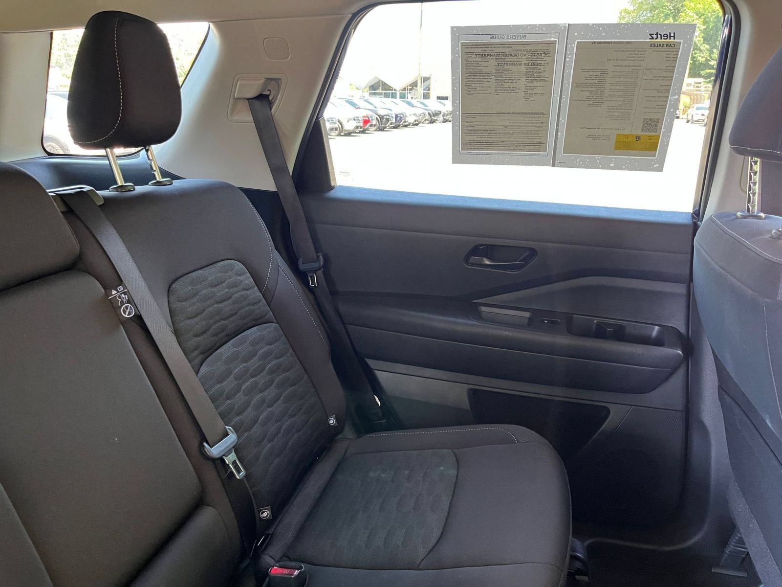 Used 2025 Nissan Pathfinder SV FWD image 40
