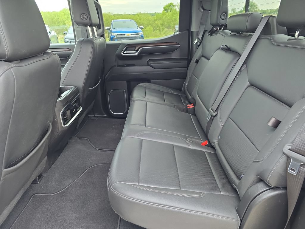 Certified 2023 GMC Sierra 1500 SLT w/ SLT Convenience Package AWD/4WD image 57