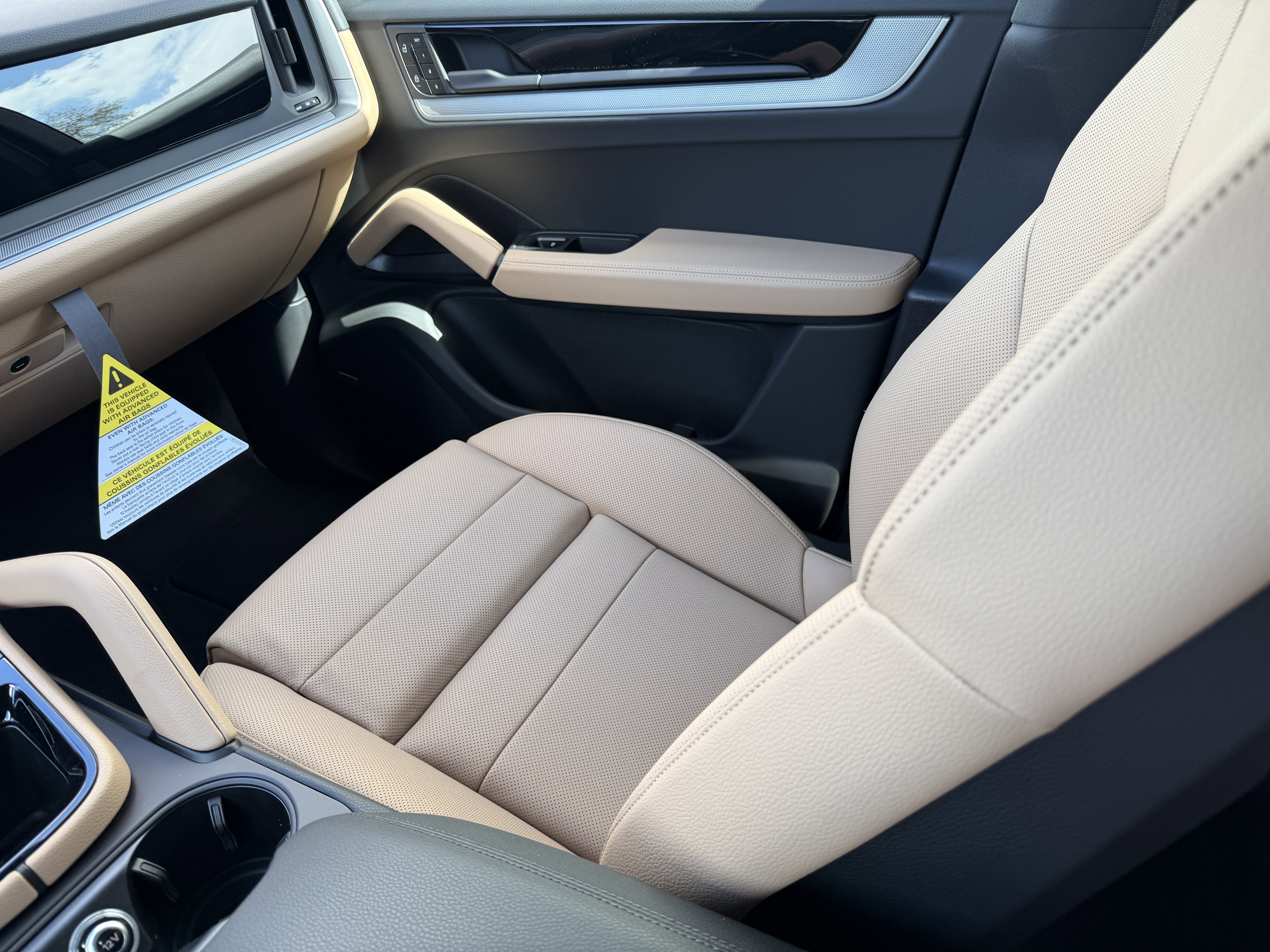 New 2026 Porsche Cayenne image 20