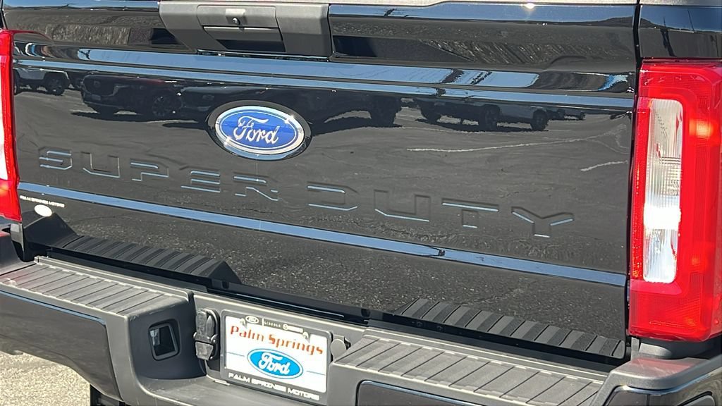 New 2026 Ford F250 XL w/ STX Appearance Package AWD/4WD image 8