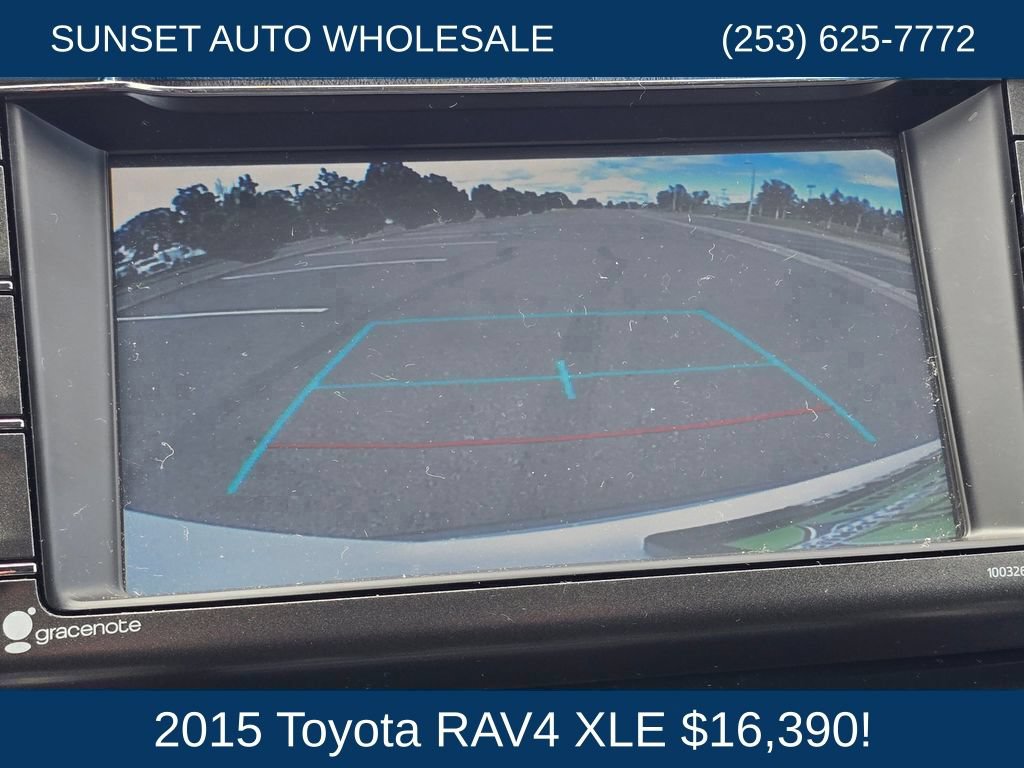 Used 2015 Toyota RAV4 XLE FWD image 32