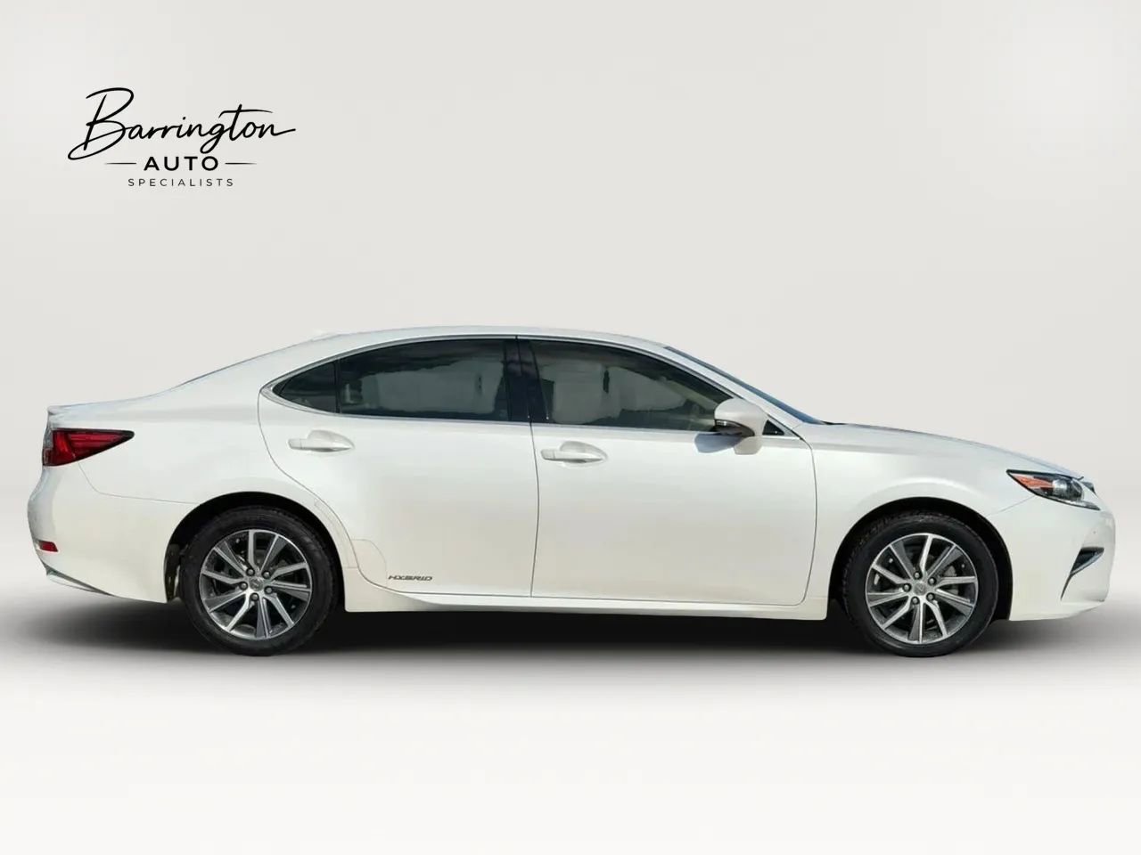 Used 2017 Lexus ES 300h FWD image 7