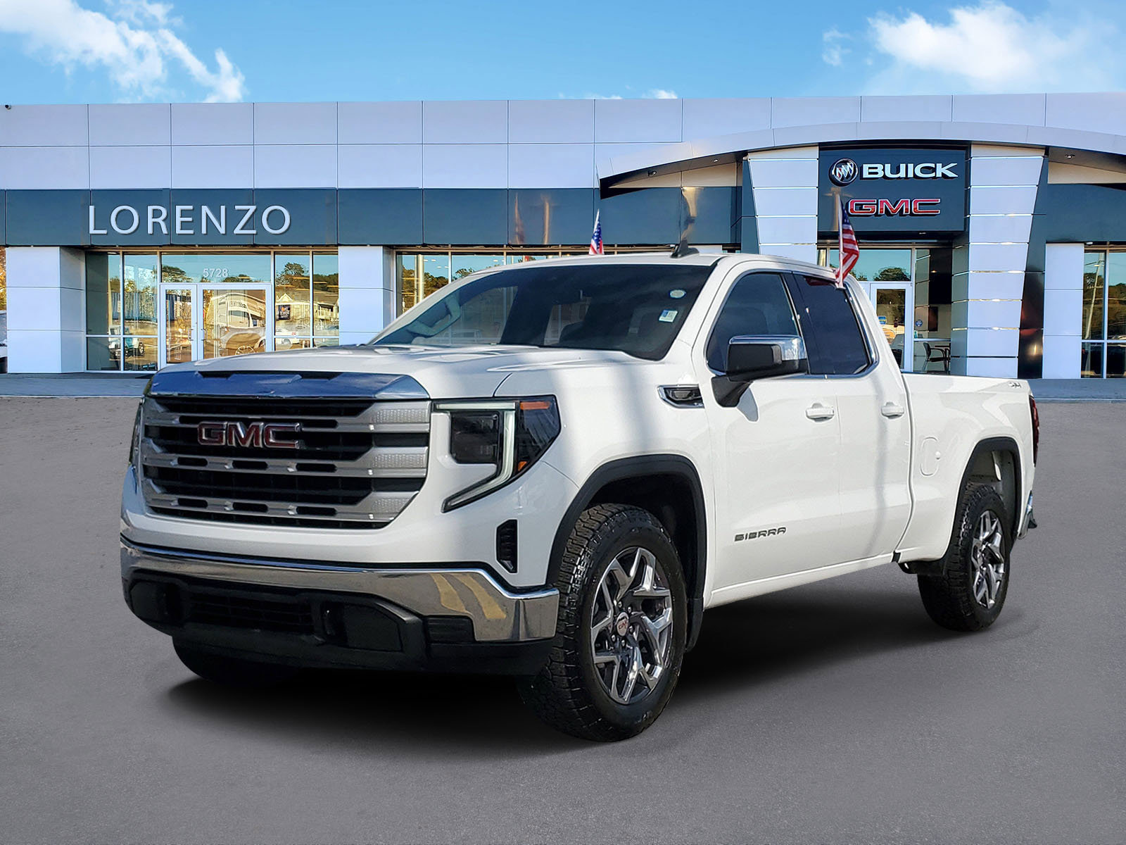 Used 2023 GMC Sierra 1500 SLE image 1