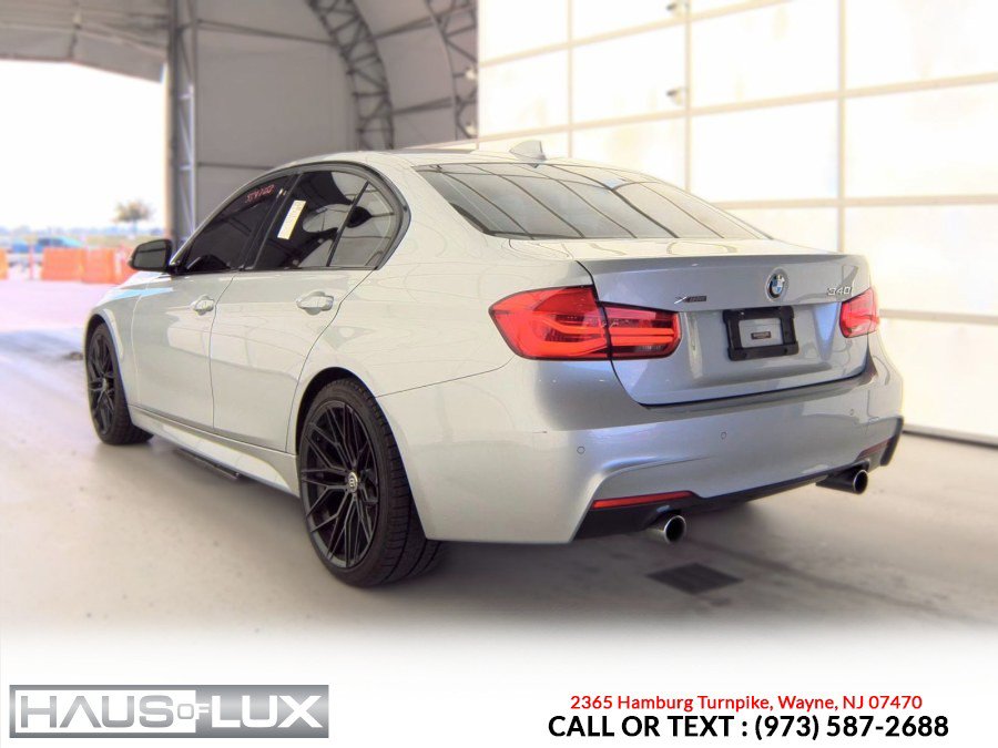 Used 2017 BMW 340i xDrive Sedan w/ Premium Package Enhanced AWD/4WD image 7