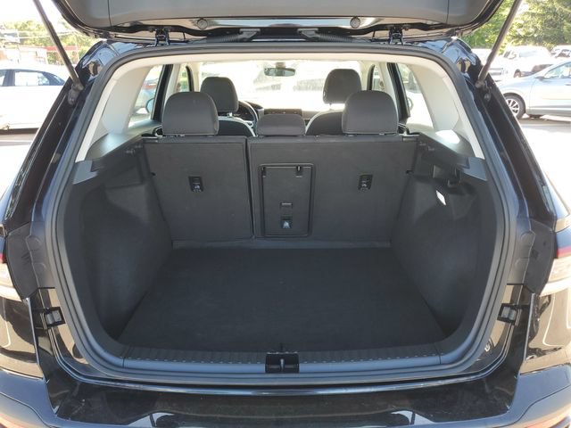 Used 2025 Volkswagen Taos S AWD/4WD image 28