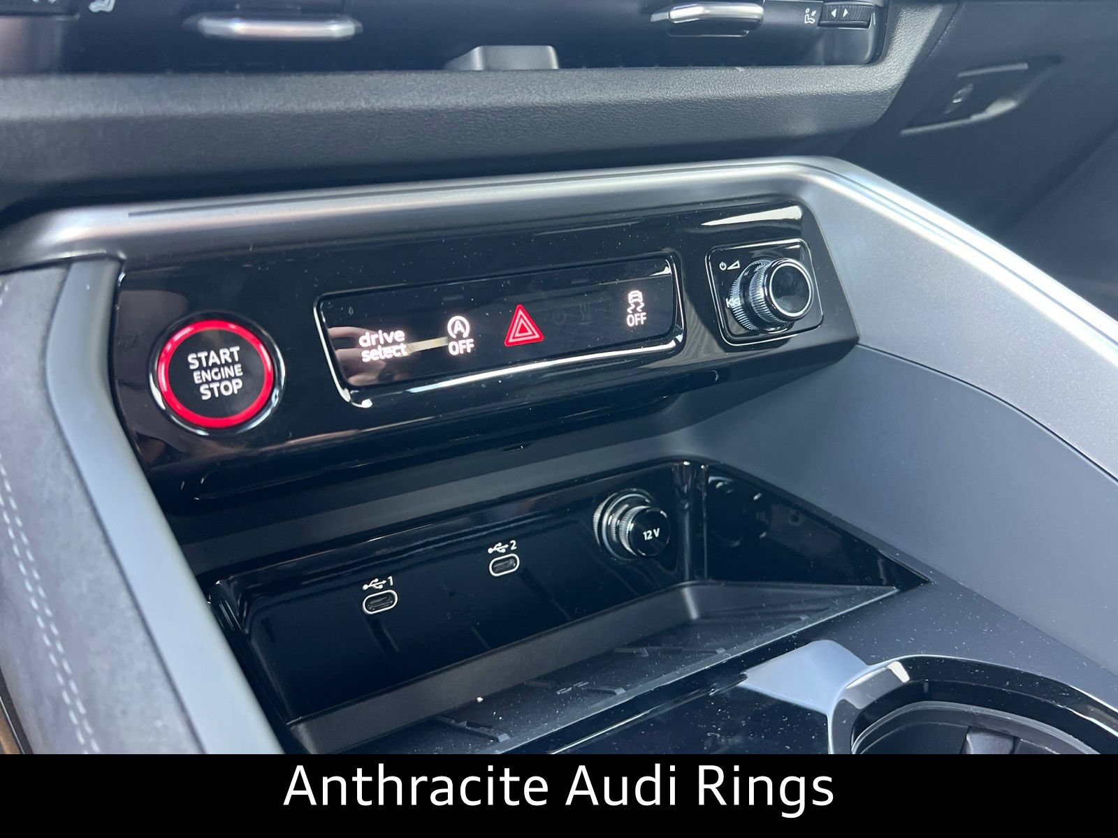 New 2026 Audi SQ5 Premium Plus AWD/4WD image 16