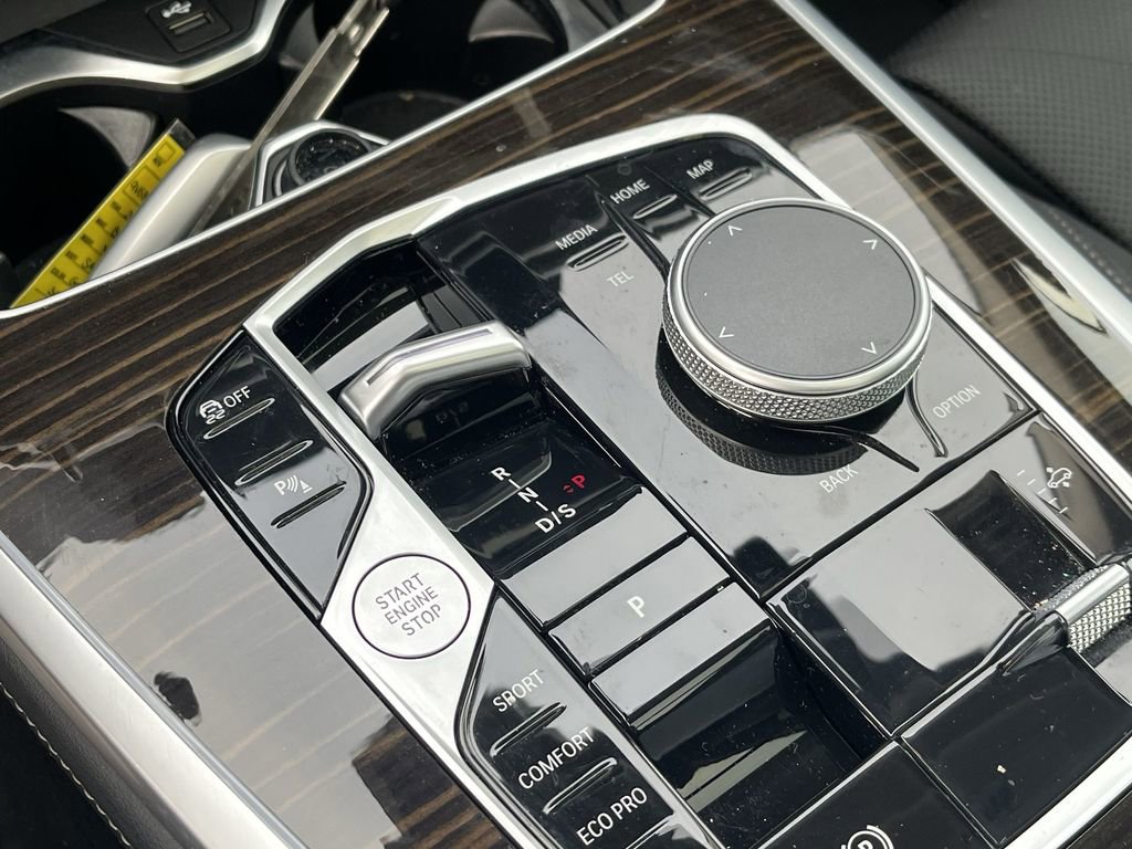 Certified 2024 BMW X7 xDrive40i w/ Premium Package image 20