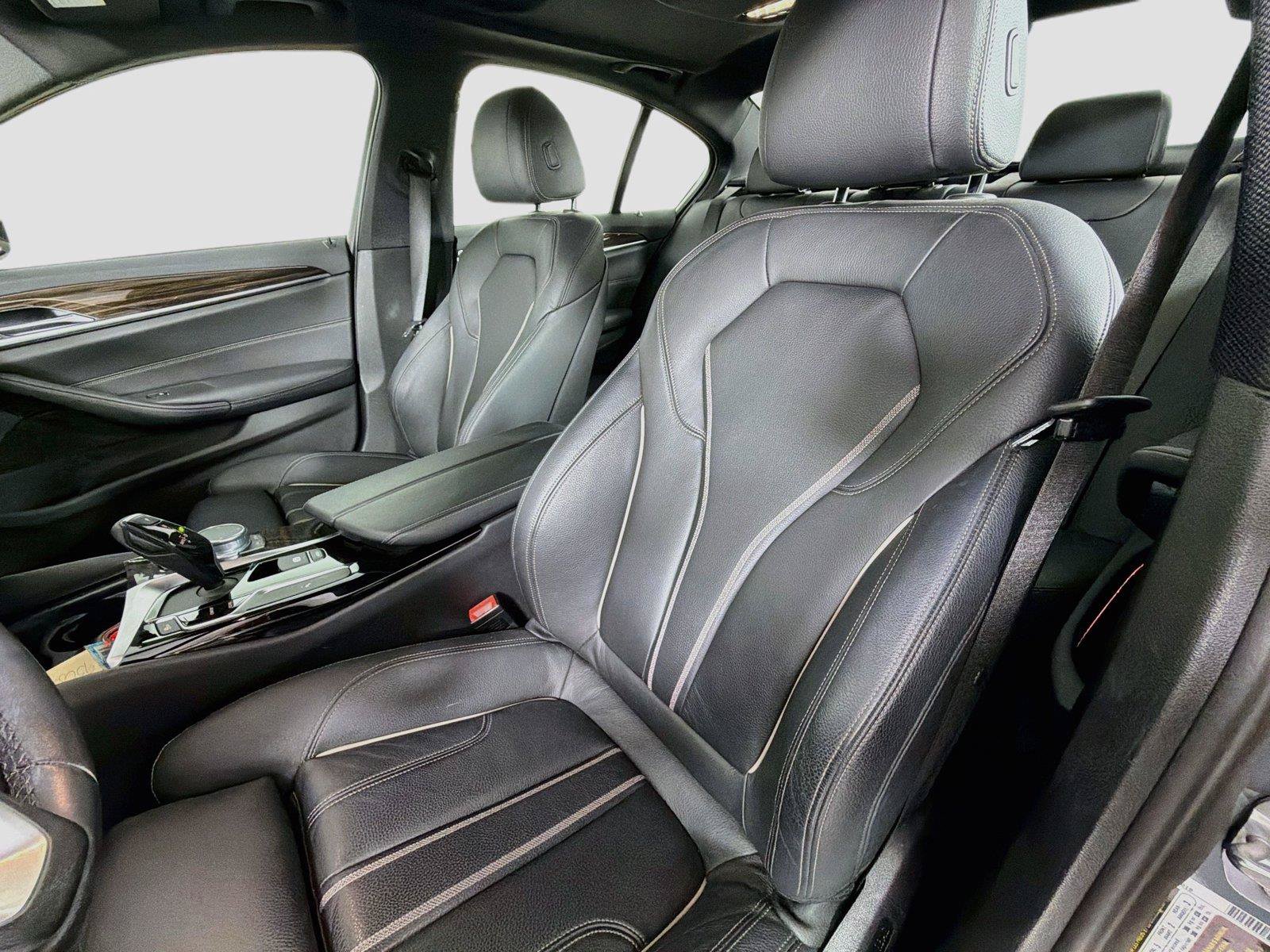 Used 2019 BMW 530i w/ Convenience Package RWD image 21