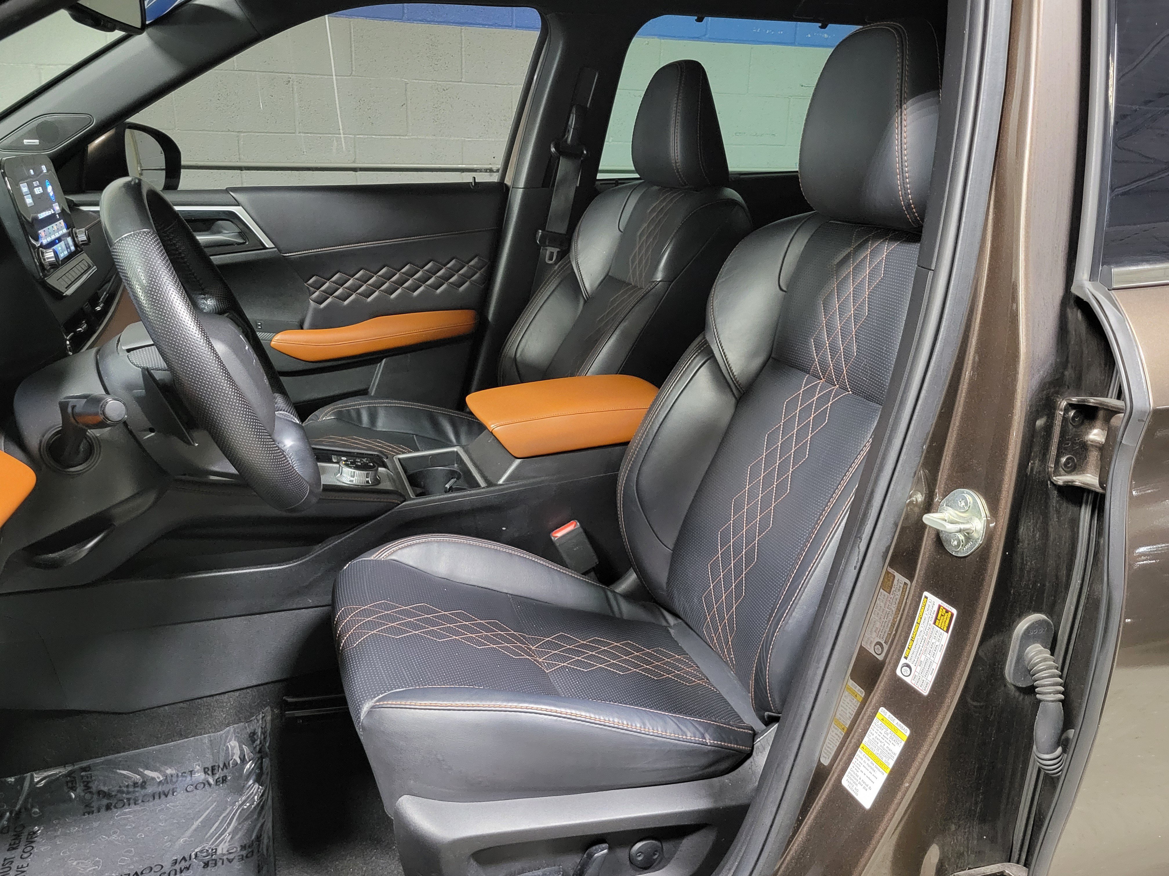 Used 2022 Mitsubishi Outlander SEL AWD/4WD image 16