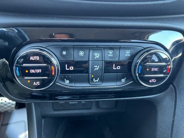 Used 2023 Buick Encore GX Select w/ Safety Package II AWD/4WD image 42