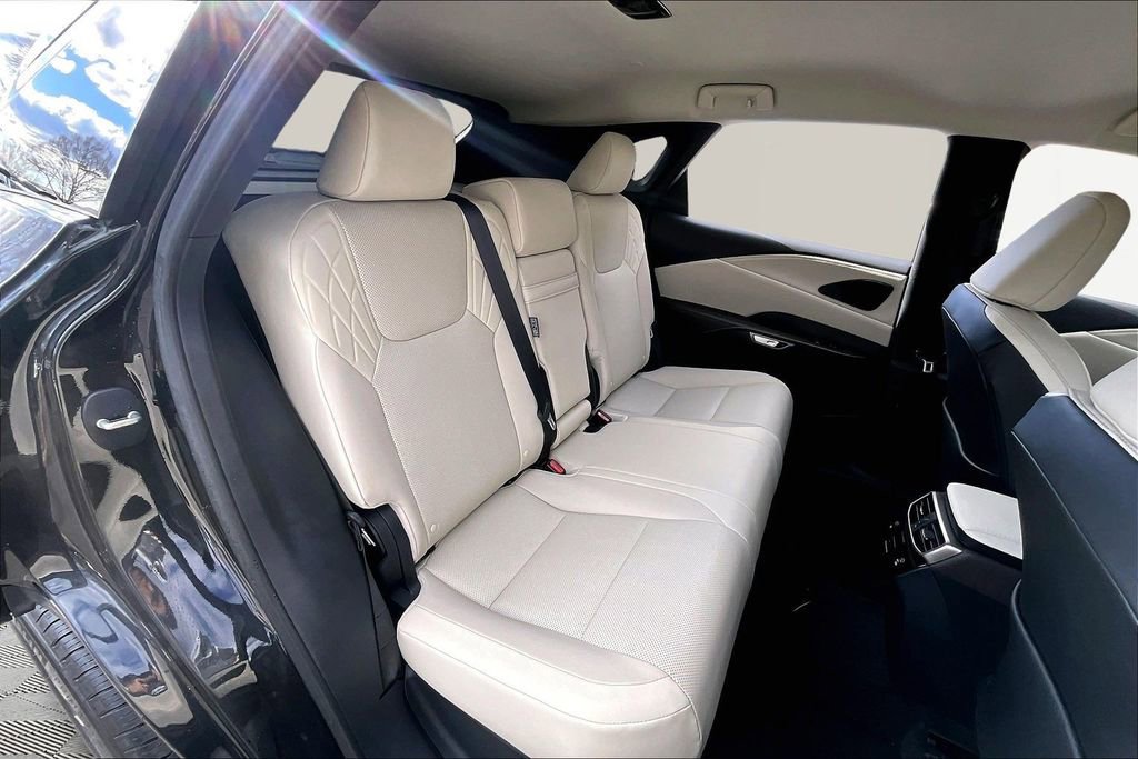 Used 2023 Lexus RX 350 FWD image 19