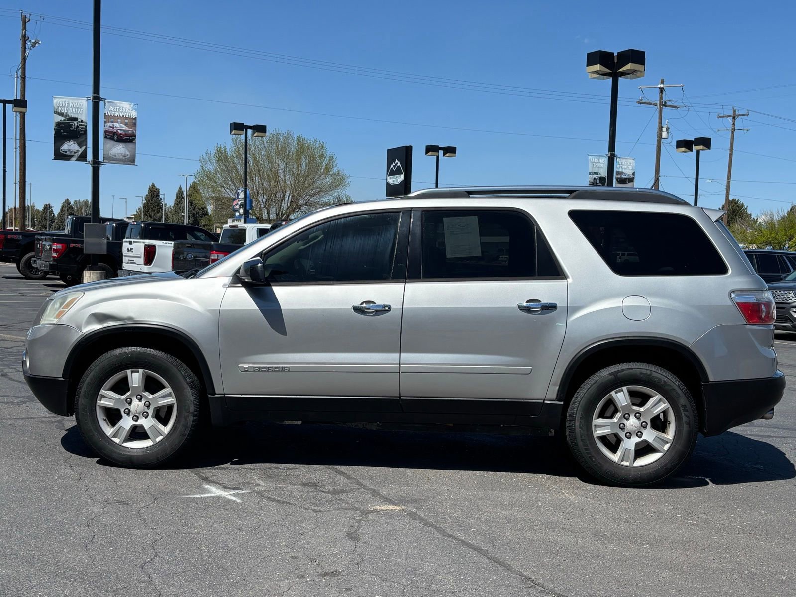 Used 2007 GMC Acadia SLE w/ Preferred Package AWD/4WD image 8