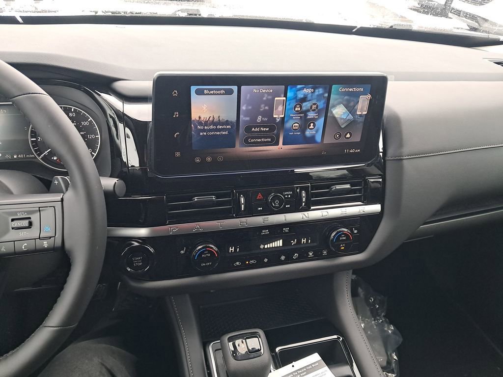 New 2026 Nissan Pathfinder SV image 18
