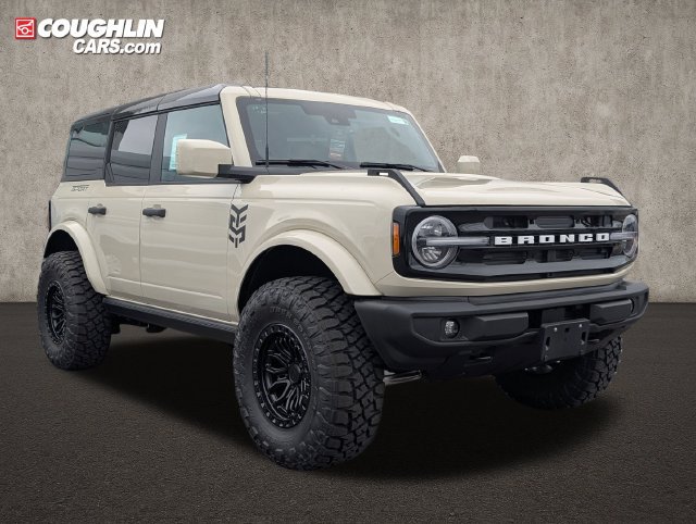 New 2026 Ford Bronco Outer Banks