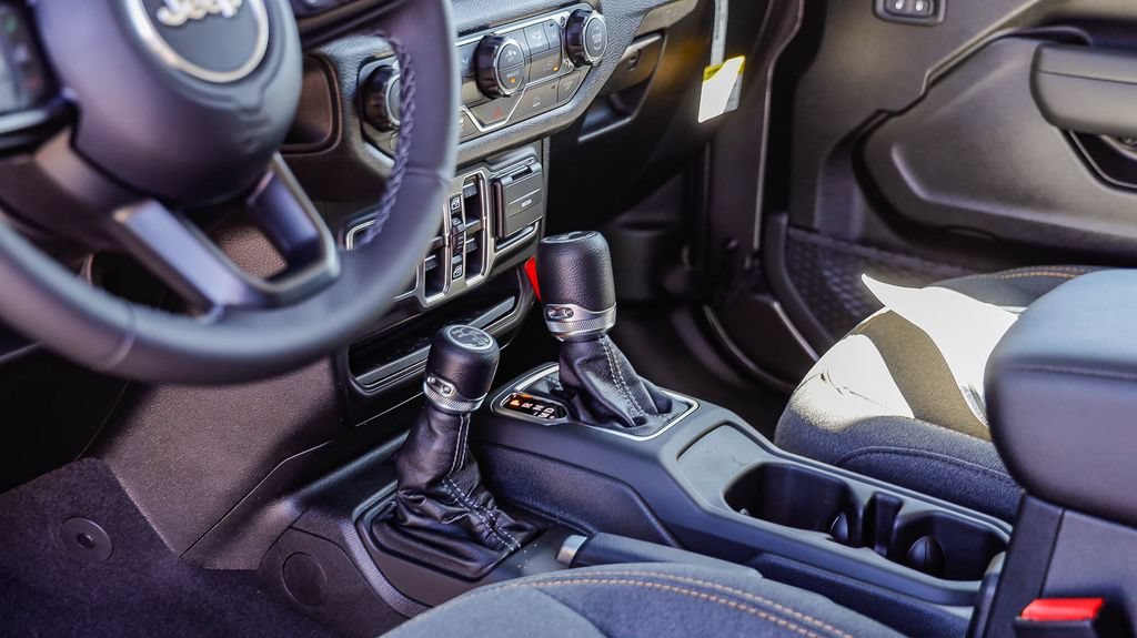 New 2026 Jeep Wrangler Unlimited Sport AWD/4WD image 24