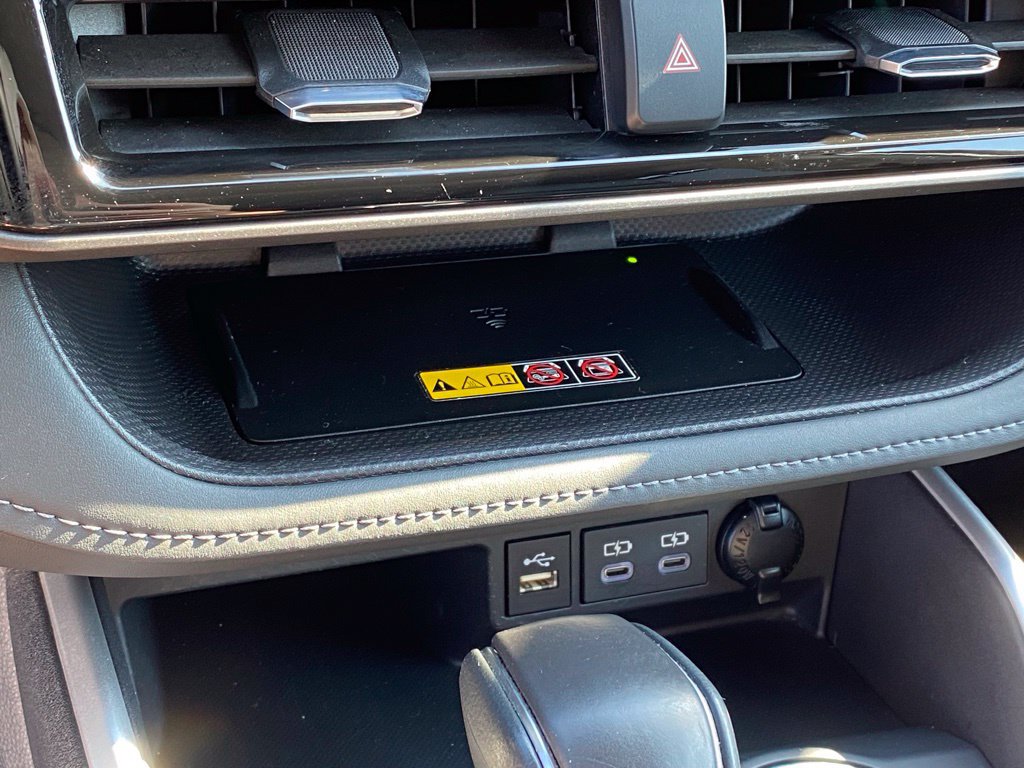 Used 2025 Toyota Highlander XLE AWD/4WD image 19